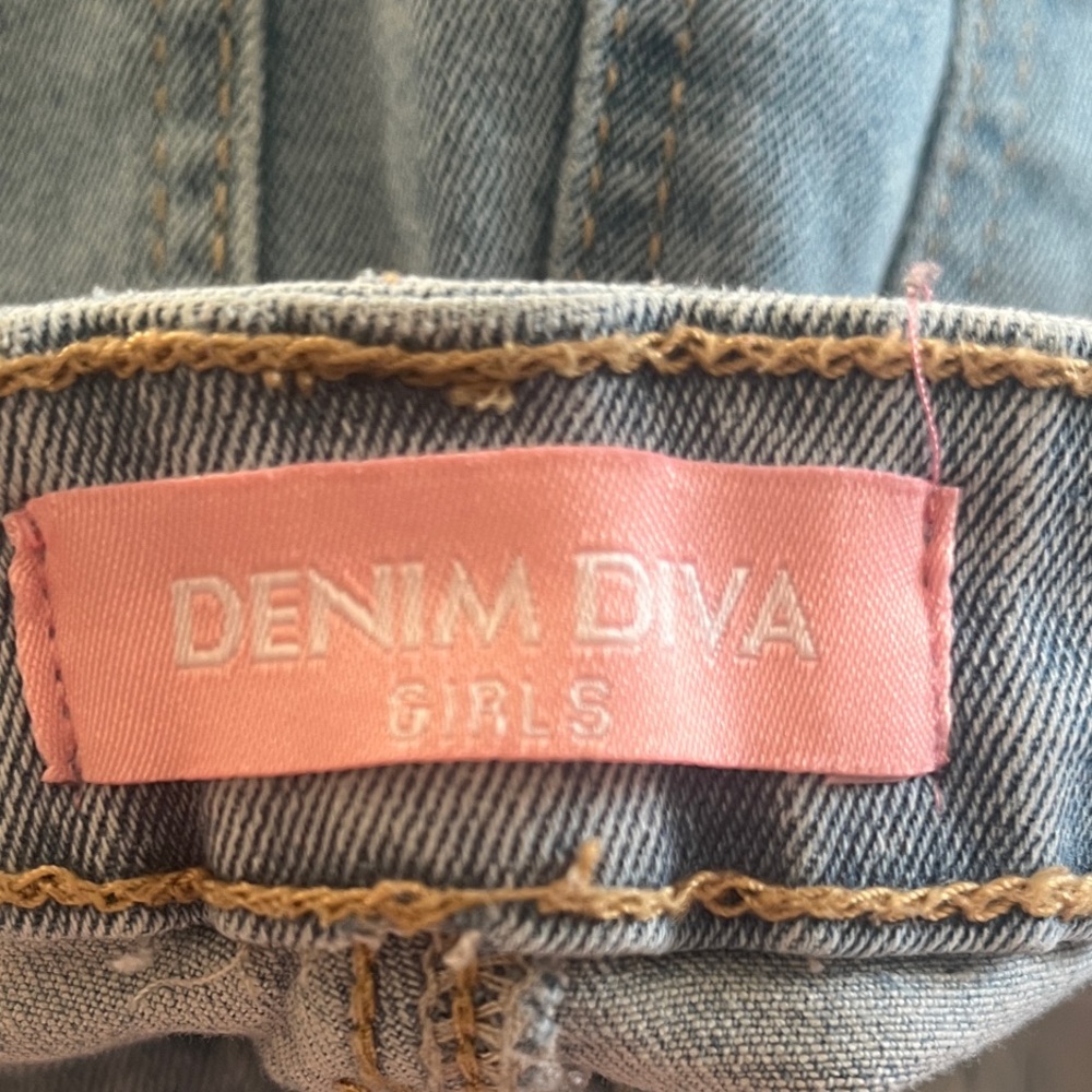 Jeans - Picture 6 of 7
